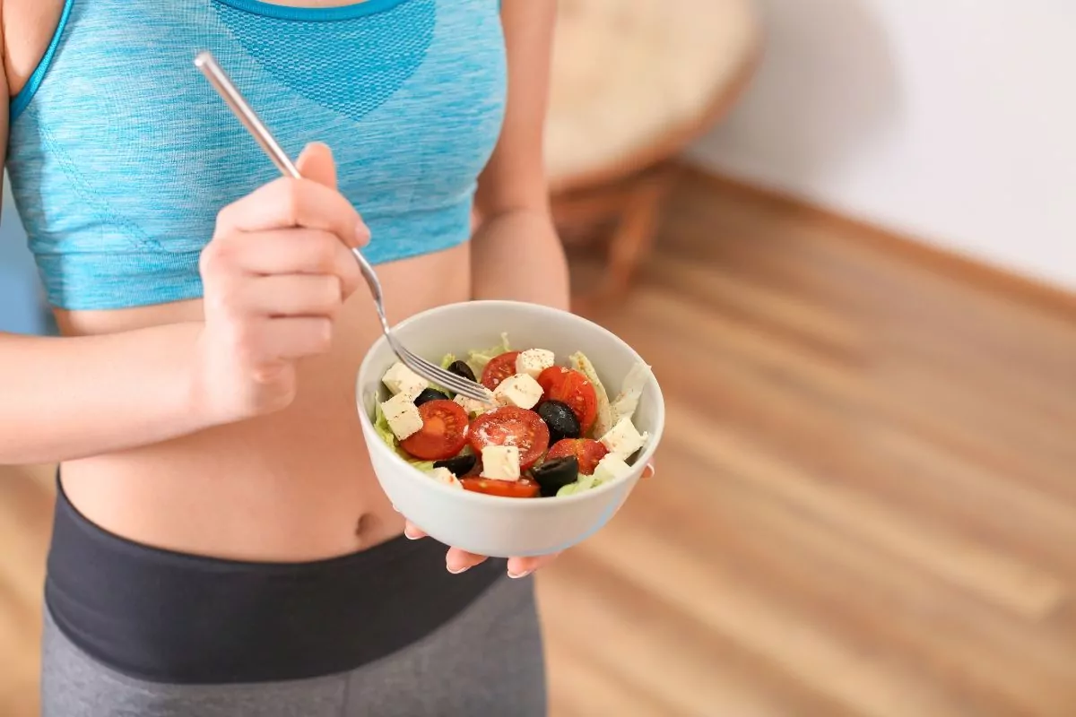 Najlepsze posiłki przed treningiem dla efektywnej energii i wydolności